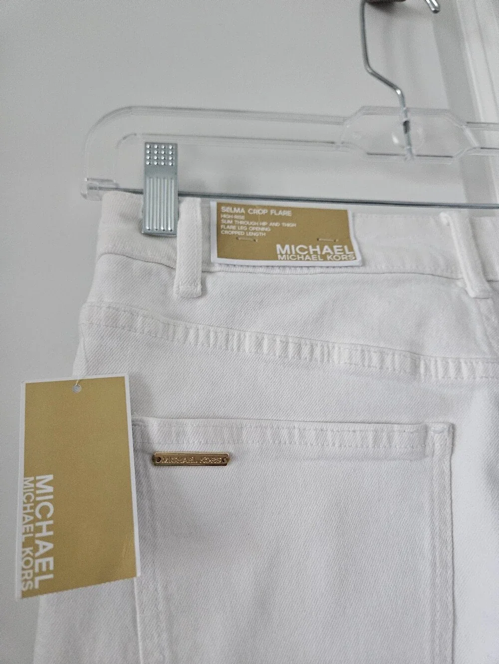 NWT Michael Kors White Selma Flared Jeams Size 6 , 25
